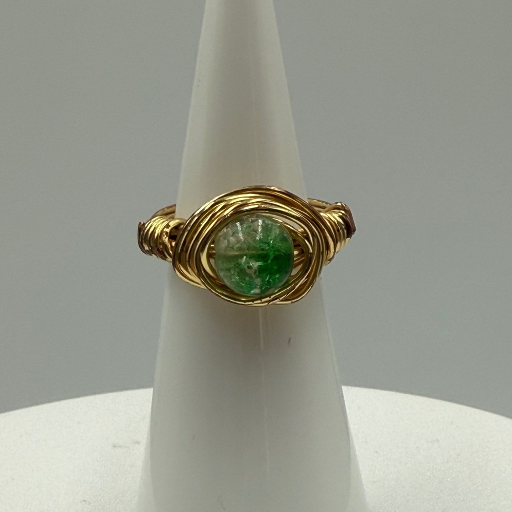 Handmade Wire Wrapped Ring Gold Tone Green Crackle Glass Bead Boho Size 4.5